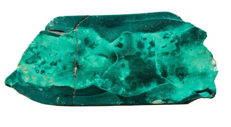 Malachite, one of the most popular stones in lithotherapy