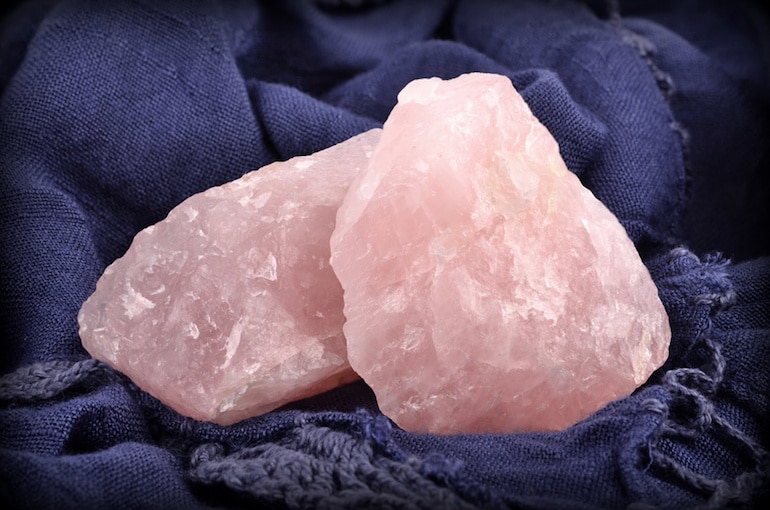 Rose Quartz Fragments - Online Lithotherapy