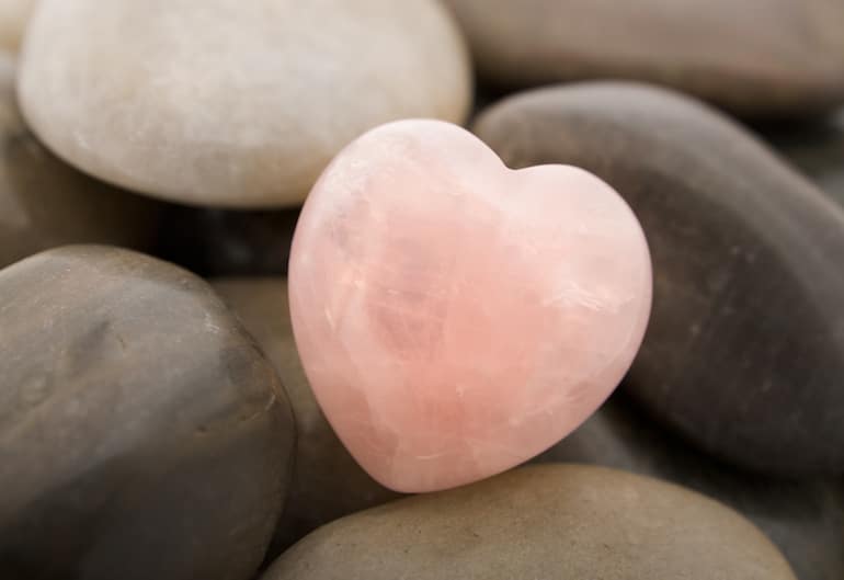 Propriétés et vertus du Quartz Rose