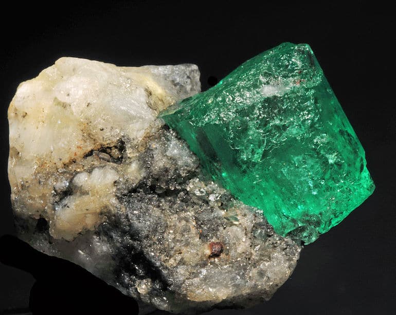 Rough emerald - Lithotherapy Online