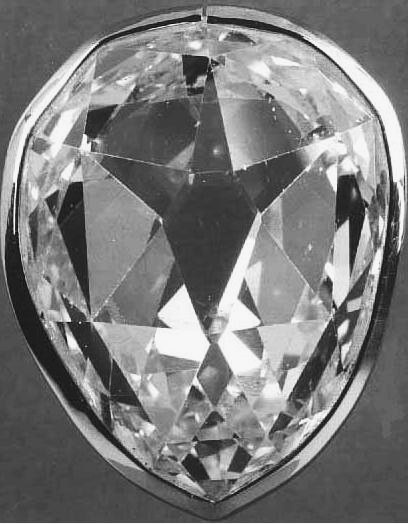 The Grand Sancy, a diamond on display at the Louvre Museum | Crystal healing online