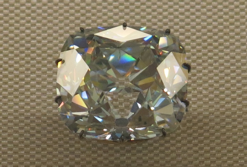 The Regent diamond | Crystal healing online