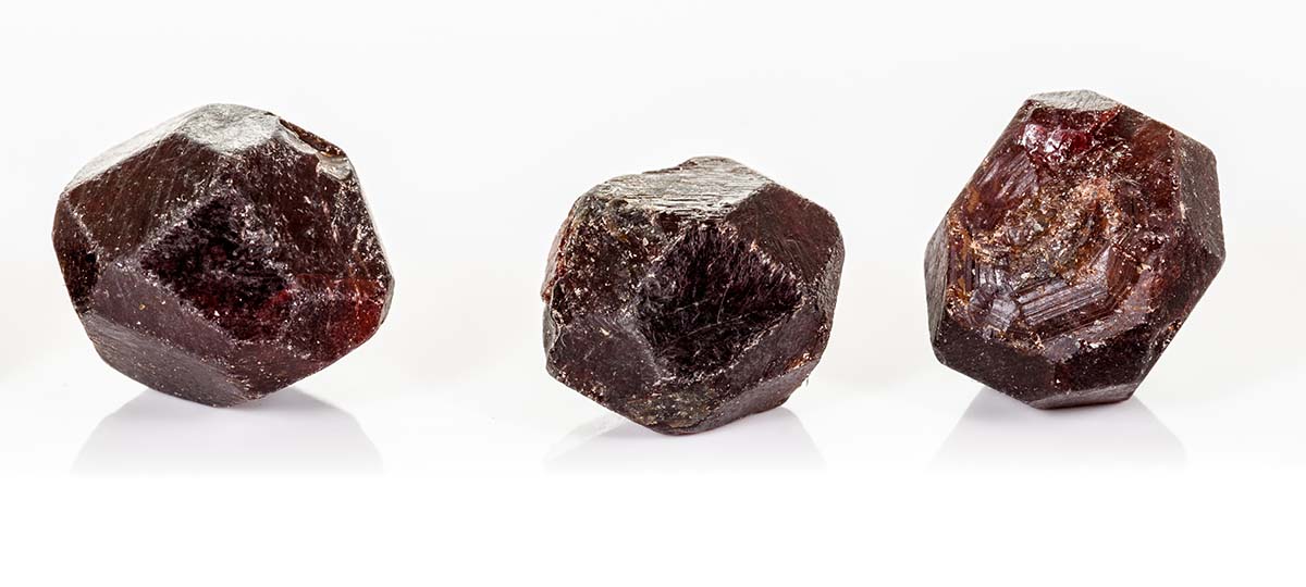 Rough garnet stones