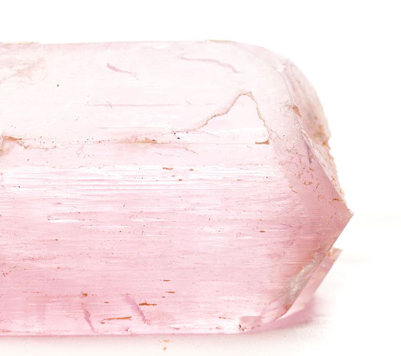 Mineralogical properties of kunzite Mineralogical properties of kunzite