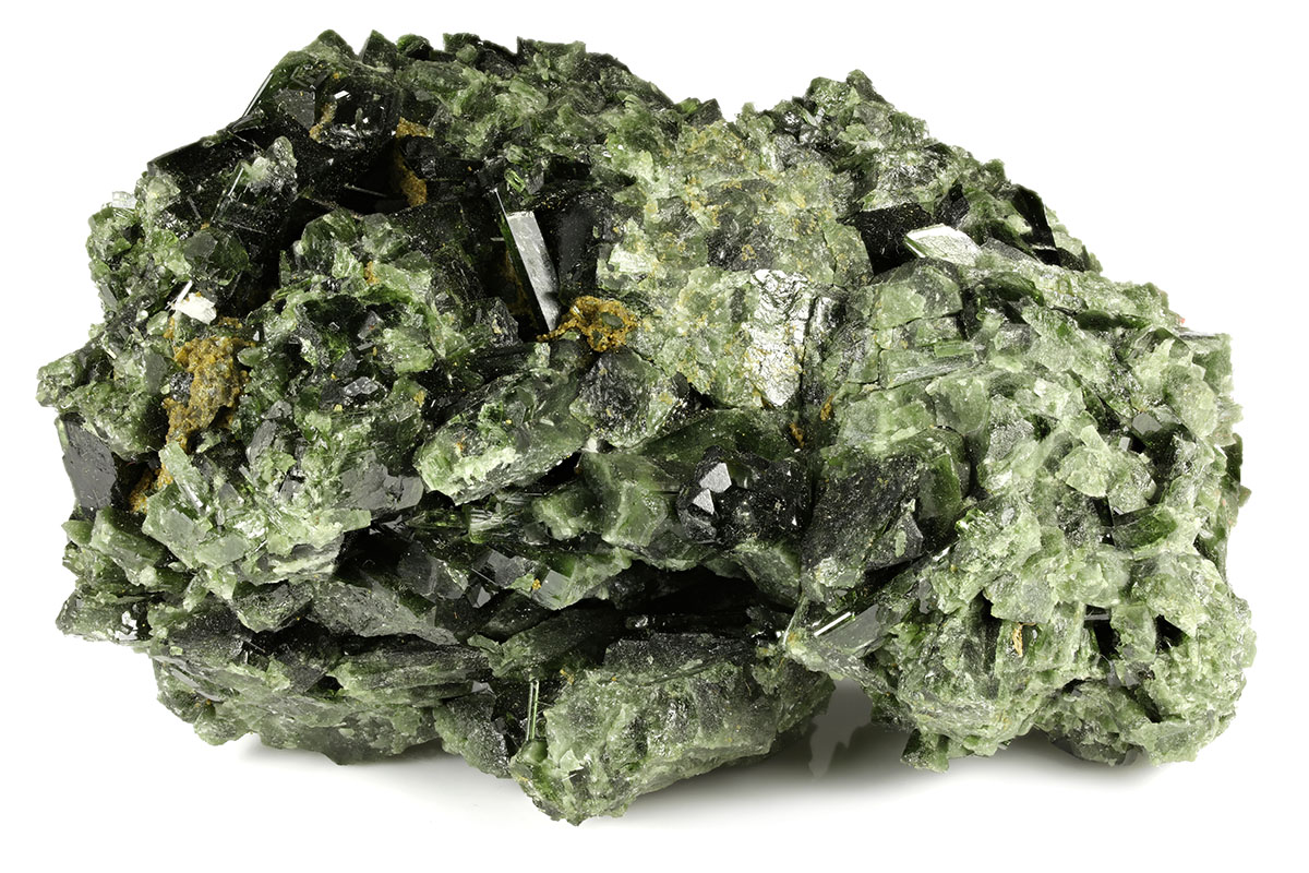 Raw epidote stone
